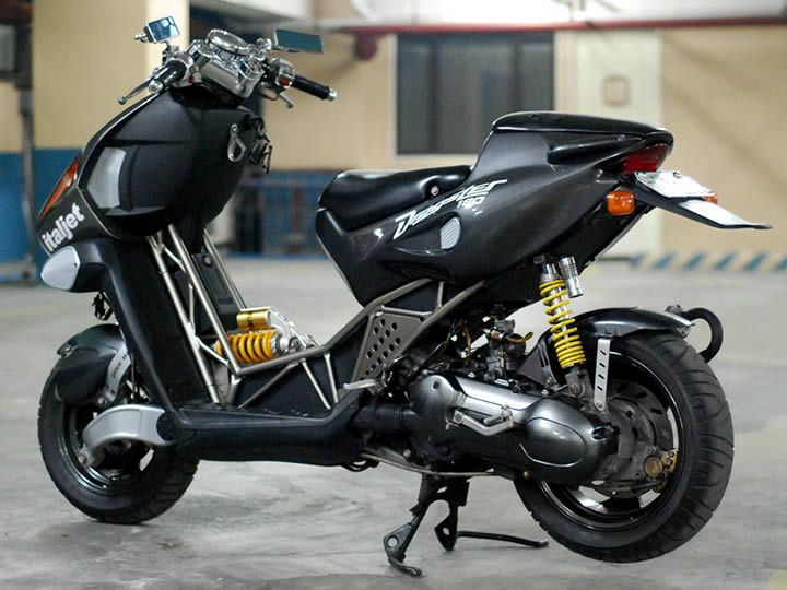 Тюнинг скутера с двигателем Piaggio 180cc 2T Тюнинг скутера с двигателем Piaggio 180cc 2T