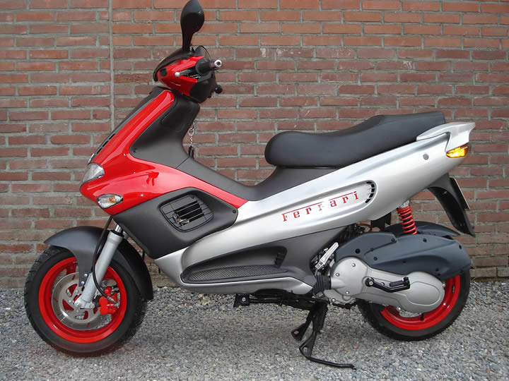 Тюнинг скутера с двигателем Piaggio 180cc 2T Тюнинг скутера с двигателем Piaggio 180cc 2T